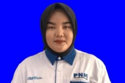 Riska Dayanti, Staf Terbaik PT PNM Kabanjahe terima hadiah umroh gratis