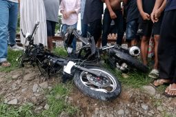 KA Sangkuriang tertemper sepeda motor di Jember