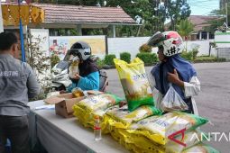 Bulog Belitung jual 1.200 liter Minyakita di GPM