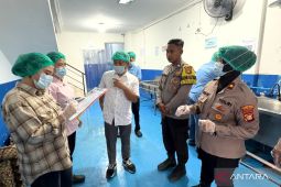 Kapolres Bekasi tinjau proses distribusi bahan baku pemasok MBG
