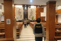 Polres Tangerang patroli sekitar gereja antisipasi gangguan keamanan