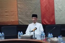 Anggota DPRD Jember yang merokok saat rapat menyesal dan minta maaf