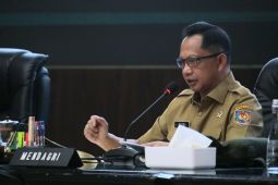 Menteri Tito minta pemda waspada dampak geopolitik terhadap ekonomi
