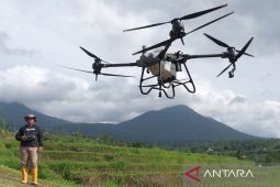 Mentan Amran: Drone bisa angkut gabah di daerah tanpa jalan usaha tani