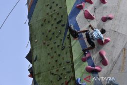 Pencarian bibit atlet panjat tebing melalui O2SN