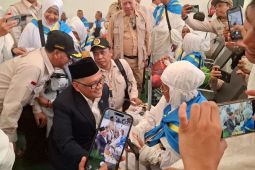 Menhaj pimpin kedatangan Amirul Hajj gelombang kedua di Arab Saudi