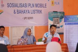 PLN UP3 Sofifi gencarkan sosialisasi PLN Mobile hingga ke tingkat desa