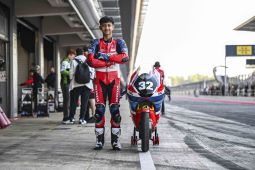 Pembalap Indonesia Kiandra Ramadhipa sudahi Moto3 Junior Catalunya 2026 di tempat keenam