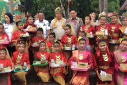 1.000 warga Belitung nyirih massal