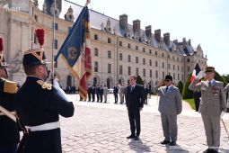 Momen Presiden Prabowo disambut upacara kenegaraan saat tiba di Les Invalides