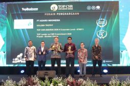 Adaro raih tiga penghargaan di  Top CSR Awards 2026