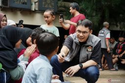 Ben Kasyafani dan Ida Royani bagikan hewan kurban LDII