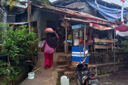 Tradisi Ngejot, saat antarumat di Bali saling berbagi di hari raya