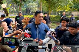 Dirut Bulog: Petugas serap gabah tak libur demi perkuat swasembada