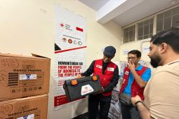 PMI kirim obat-obatan dan alkes darurat bantu Iran