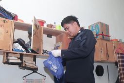 Petugas Lapas Kediri temukan senjata tajam rakitan saat razia