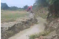 Pertamina EP Rantau Field-Desa Paya Meta kolaborasi normalisasi saluran irigasi sawah