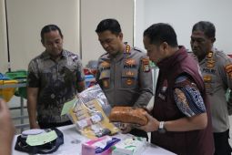 Polres Tangerang gagalkan peredaran 1 kilogram ganja