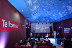 Telkomsel berikan pelatihan guru kompetensi digital dan pemanfaatan AI