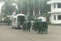 Jenazah Ryamizard diberangkatkan dari Kantor Kemhan ke TMP Kalibata