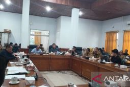 DPRD Batang Hari gelar RDP pelanggaran hak kerja pada PT Jambi Distribusindo Raya
