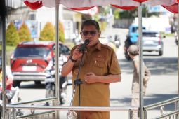 Pemkot Ambon minta warga tidak bakar sampah di TPS