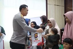 Polres Pidie operasi bibir sumbing gratis terhadap 32 pasien