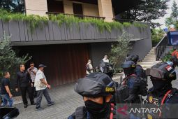 KPK geledah rumah Silmy Karim
