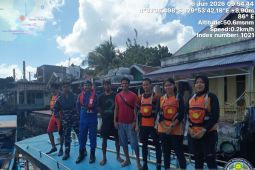 Seluruh penumpang "longboat" mati mesin di Banda selamat