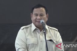 Presiden Prabowo minta siswa Sekolah Rakyat belajar dengan keras dan selalu sopan