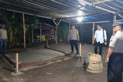 Warga resah, Polres Blitar bubarkan praktik sabung ayam