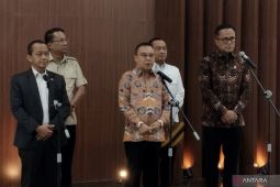DPR rapat koordinasi tata kelola ekspor SDA dengan Danantara dan ESDM