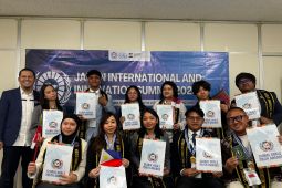 Raih penghargaan di Tokyo, Lulusan Universitas Terbuka mendunia