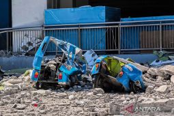 Gempa magnitudo 8,1 getarkan lepas pantai Filipina