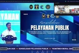 Menko Yusril tekankan integritas dan akuntabilitas layanan