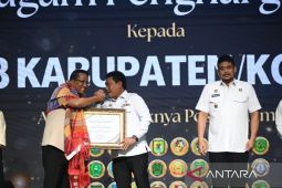 Deli Serdang raih penghargaan Kemenkum atas dukungan Posbankum Desa