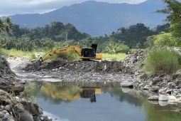 Pemprov Sumbar normalisasi aliran sungai Padang Pariaman pascabencana