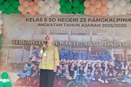 Wakil Wali Kota Pangkalpinang motivasi lulusan SDN 23 agar berani bermimpi besar