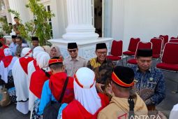 Satu orang wafat, Pemkot Bukittinggi sambut kepulangan 252 Jamaah Haji 2026