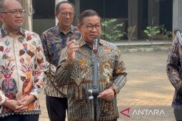 Gubernur DKI buka peluang tambah golongan gratis transportasi umum