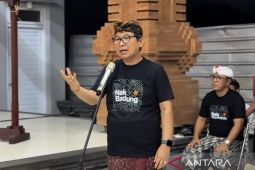 Bupati Adi Arnawa minta duta seni pertahankan kondisi fit jelang PKB