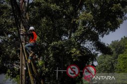 Penertiban kabel di 85 ruas jalan Kota Bandung selesai Desember 2026