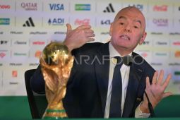 Presiden FIFA tegaskan tidak ada intervensi dalam polemik Folarin Balogun