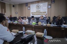 Pansus BBM Kalsel himpun masukkan dari Hiswana Migas dan AKR