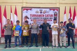 Syaddi dan Darmawan rajai turnamen catur Polres Gumas
