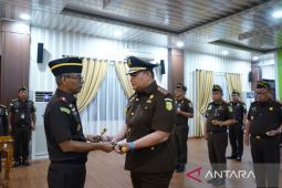 Kajati Sumut Muhibuddin lantik Muhammad Junaidi sebagai Kajari Paluta