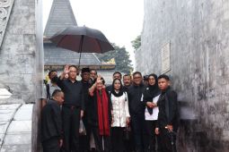 Megawati ziarah ke makam Bung Karno di Blitar