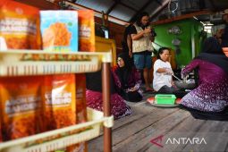 Pemkab Berau gandeng YKAN berdayakan perempuan bangkitkan ekonomi pesisir