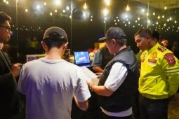 Bupati Karawang temukan sejumlah tempat hiburan malam lakukan pelanggaran aturan
