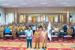 Papua Tengah lepas kontingen Pesparawi Nasional XIV Manokwari
